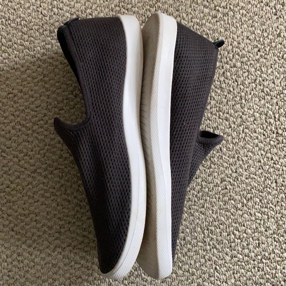 Basically brand new men’s allbirds, size 11 Tree Loungers - Picture 2 of 5